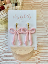 Load image into Gallery viewer, Fem Slim Bow (4 Colors)