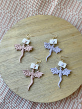 Load image into Gallery viewer, Love Letter Dragons (2 Colors)