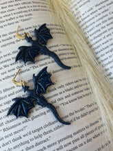 Load image into Gallery viewer, Blue Sparkle Dragon (2 Styles)