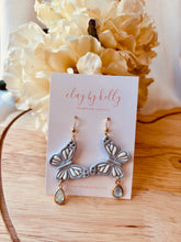 Load image into Gallery viewer, Shimmering Butterflies