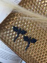 Load image into Gallery viewer, Blue Sparkle Dragon (2 Styles)