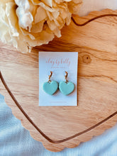 Load image into Gallery viewer, Macaron Hearts (4 Colors)