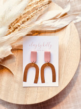 Load image into Gallery viewer, Plain Brass Arch Dangles - 3 Colors