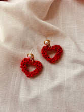 Load image into Gallery viewer, Red Rose Heart Bouquet
