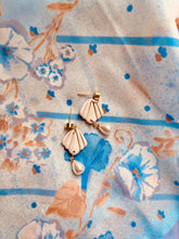 Load image into Gallery viewer, Pearl Shell Dangle (2 Styles)
