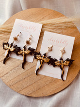 Load image into Gallery viewer, Black &amp; Gold Dragons (2 Styles)
