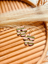 Load image into Gallery viewer, Funky Pinstripe Flower Dangle
