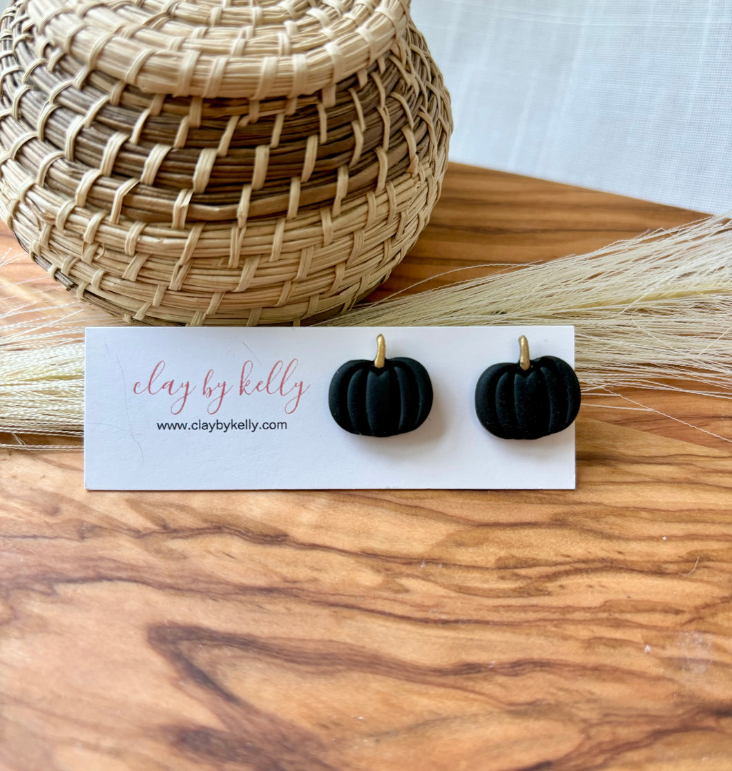 Pumpkin Studs (5 Colors)