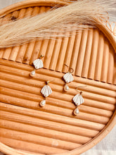 Load image into Gallery viewer, Pearl Shell Dangle (2 Styles)
