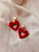 Load image into Gallery viewer, Red Rose Heart Bouquet
