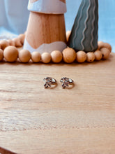 Load image into Gallery viewer, Platinum Bow Hoops
