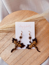 Load image into Gallery viewer, Black &amp; Gold Dragons (2 Styles)
