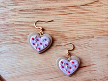 Load image into Gallery viewer, Iced Heart Cookies
