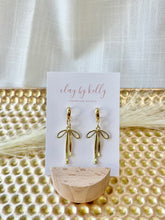 Load image into Gallery viewer, Gold Bow (2 Styles)
