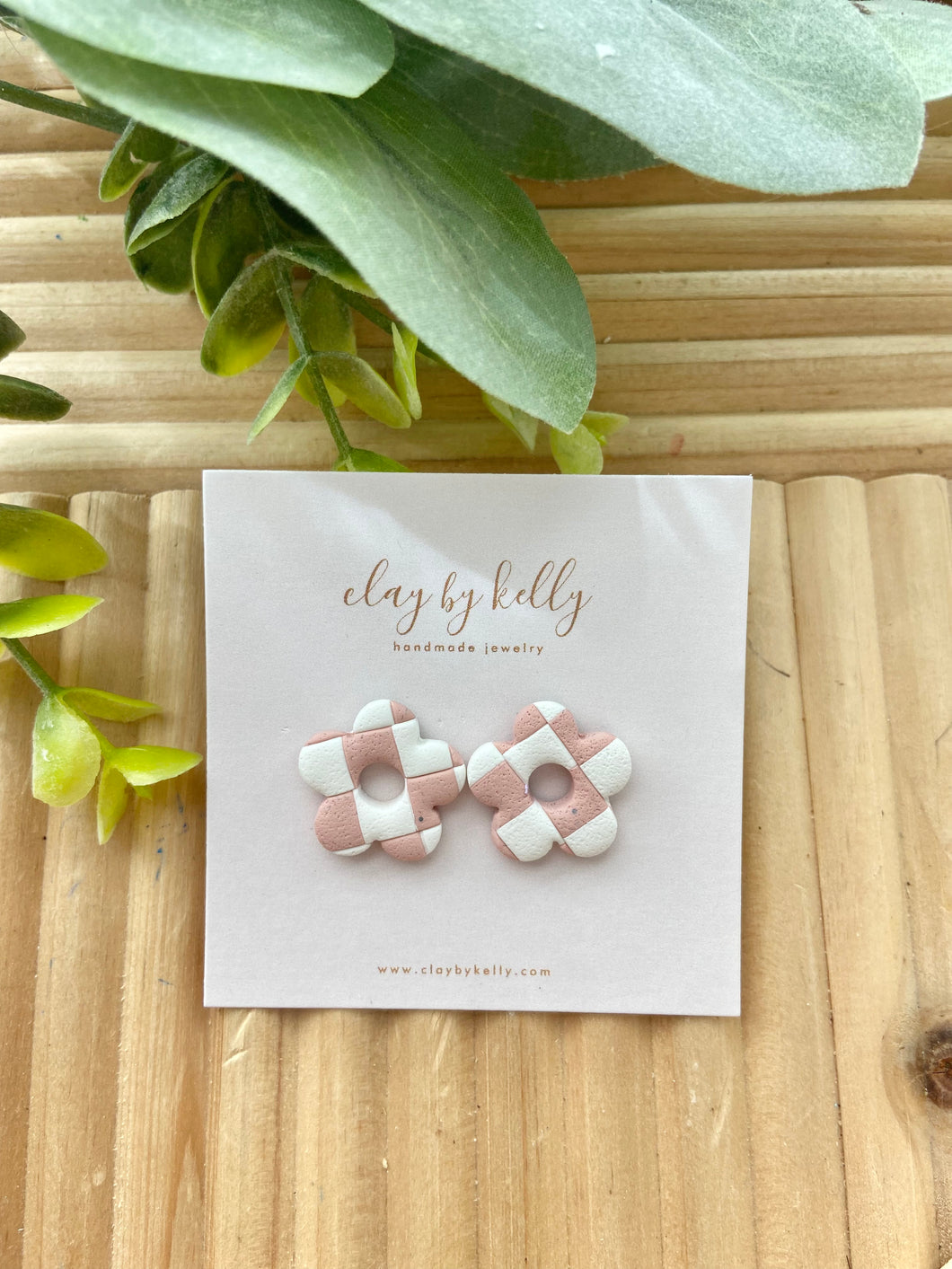 Checkered Flower Studs (3 Colors)